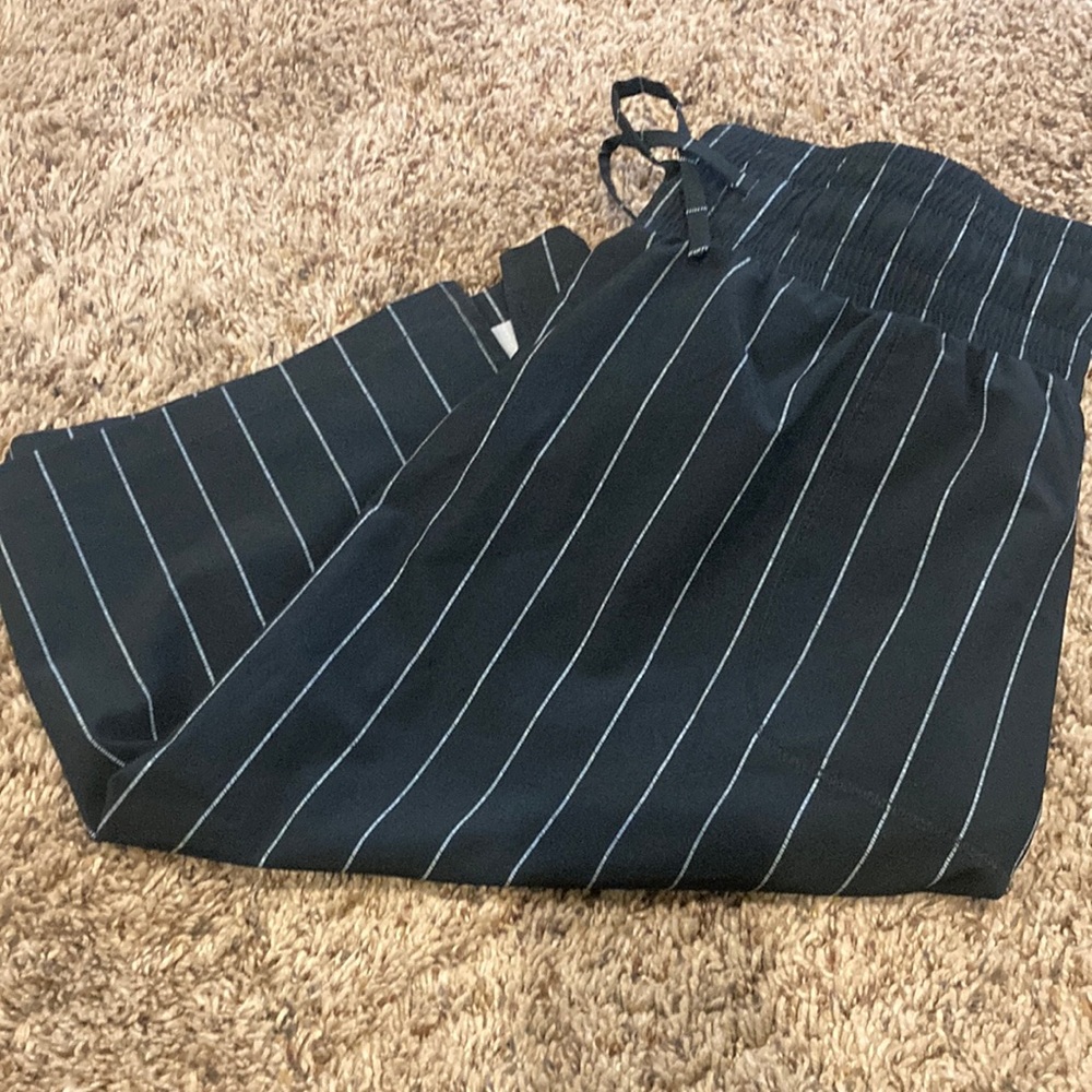 Albion fit away skirt size medium